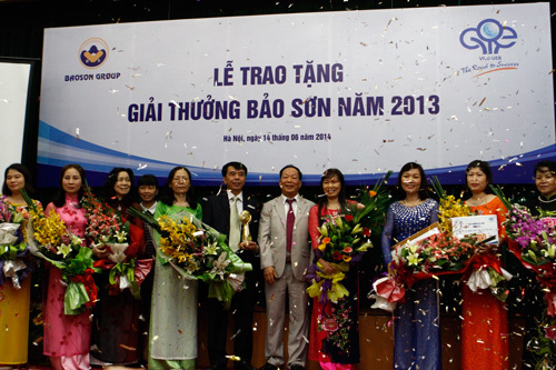 Công trình nghiên cứu, sản xuất vắc xin Rota tại Việt Nam được trao giải thưởng Bảo Sơn 2013